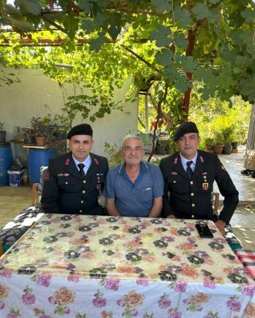 Aydın jandarması gazileri ve şehit ailelerini yalnız bırakmadı