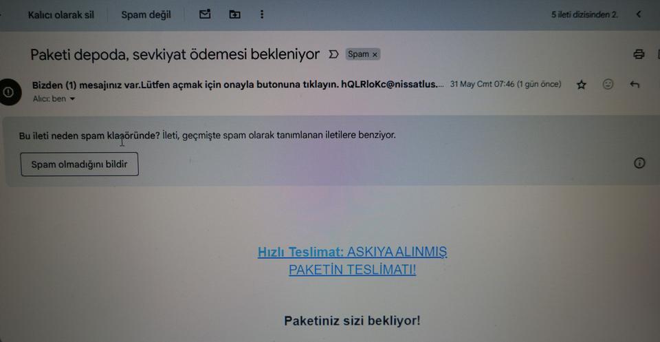 DOLANDIRICILAR DA ARTIK TEKNOLOJİYE AYAK UYDURDU BEKLEMEDİĞİNİZ MAİLLERE KANMAYIN 'HEDİYE KAZANDINIZ', 'PAKETİNİZ BEKLEMEDE' VEYA BENZERİ BAŞLIKLAR SİZİ KANDIRMASIN