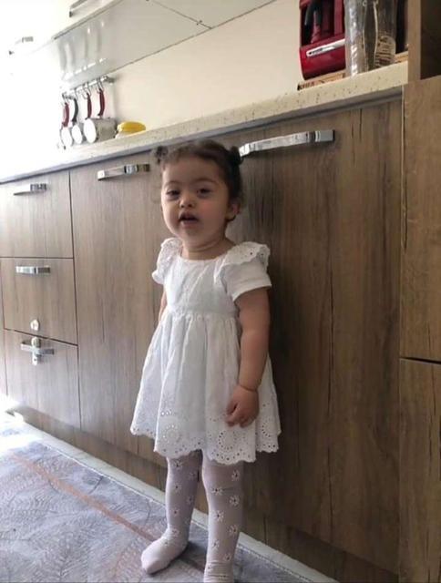 DEPREMDE GELİNİ VE 3 TORUNUNU KAYBEDEN ATRAK KALEŞ: "1 YILLIK BİNA 3 SANİYEDE ÇÖKER Mİ?"