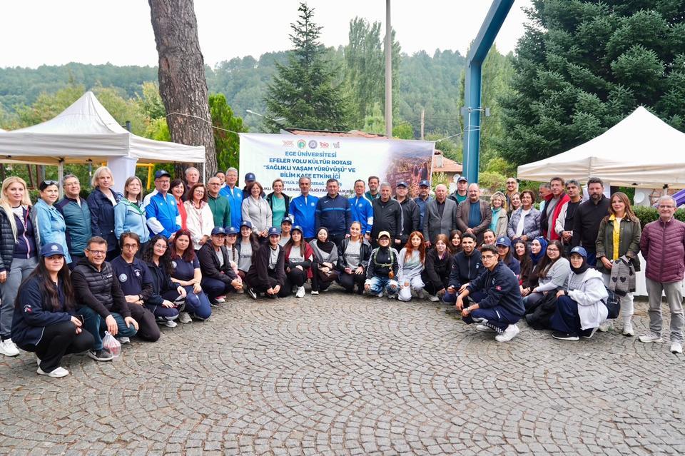 Efeler Yolu’nda sağlıklı yaşam ve kalp sağlığı buluşması