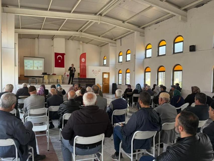 Söke’de hacı adaylarına yönelik eğitim semineri düzenlendi