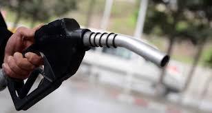 Akaryakıta zam geldi