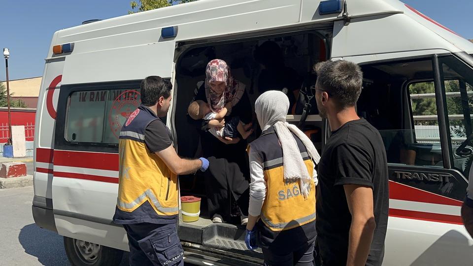 ESKİ NİŞANLISI GENÇ KADINI İKİ BACAĞINDAN ETTİ GENÇ KADIN ORMANDA DEHŞETİ YAŞAMIŞTI, İKİ BACAĞINI DA KAYBETTİ BURSA'DA ESKİ NİŞANLISI TARAFINDAN SÜRÜKLENEREK GÖTÜRÜLDÜĞÜ ORMANLIK ALANDA SİLAHLA VURULAN GENÇ KADININ İKİ BACAĞI DİZ KAPAKLARINDAN OPERASYONLA KESİLDİ