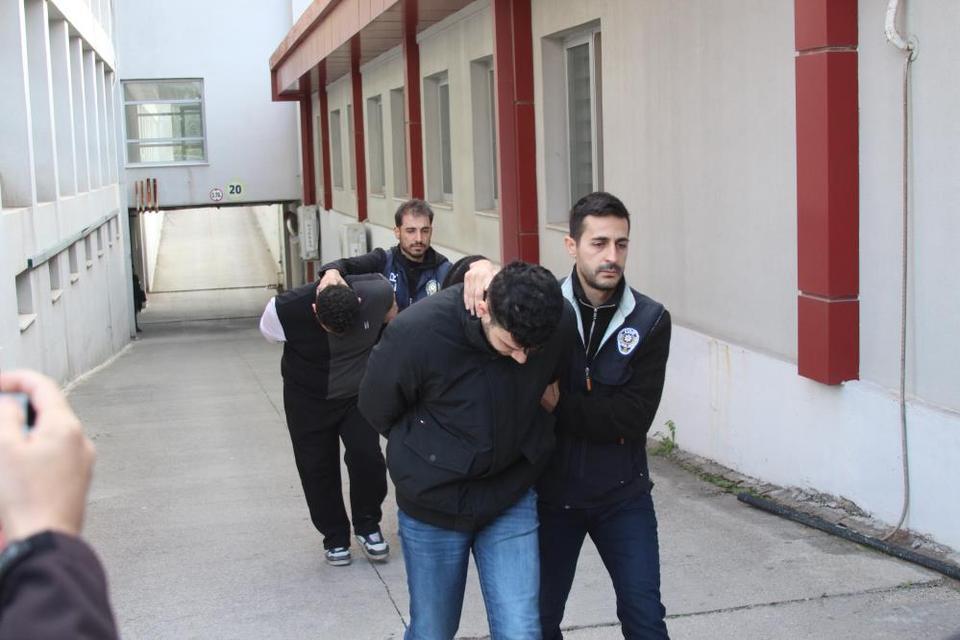 Sazan sarmalı dolandırıcılık şebekesi çökertildi: 7 tutuklu