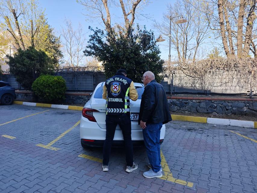 Trafikte kavga eden sürücü ve yolcuya 360 bin lira trafik para cezası