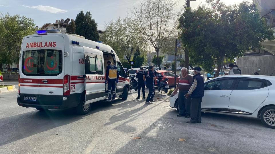 MOTOSİKLETLER ÇARPIŞTI: 1 YARALI