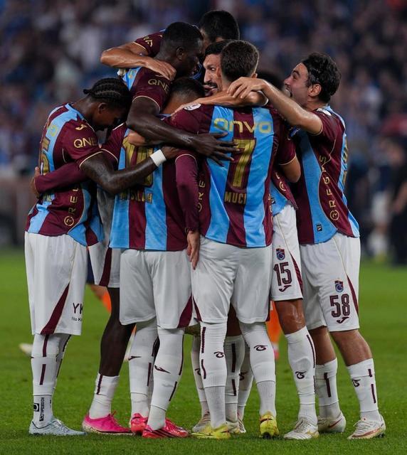 Trabzonspor'un Konferans Ligi kadrosu açıklandı