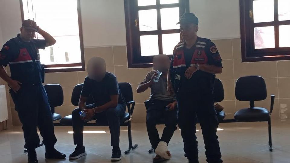 Kayınpederi ve kayınvalidesini öldürdü