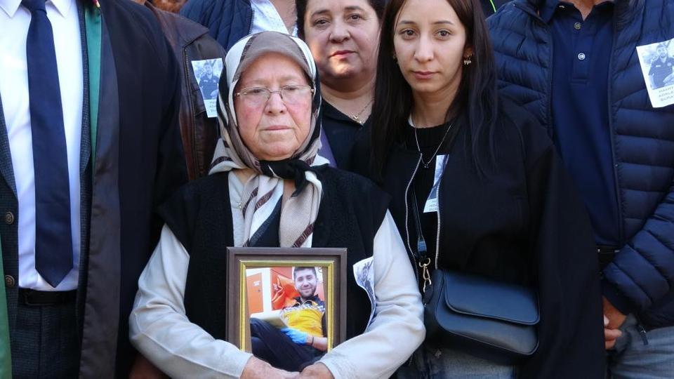 Genç paramedik sigara isteme bahanesiyle gasp ve darp edilip öldürüldü