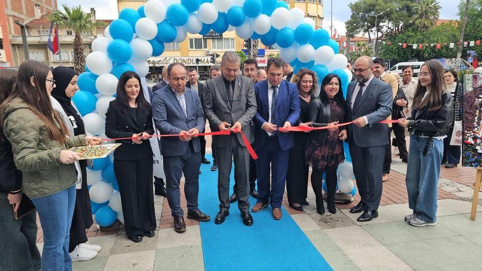 Fen Lisesi öğrencilerinden sanata dokunan etkinlik