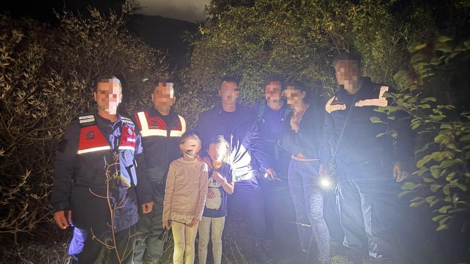 Aydın’da gece boyunca ormanda kaybolan aile arandı