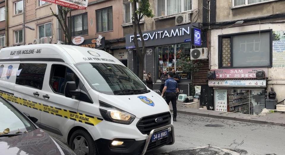 Genç kadın evinde ölü bulundu