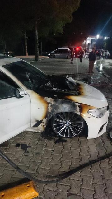 Devlet hastanesi otoparkında araç yangını