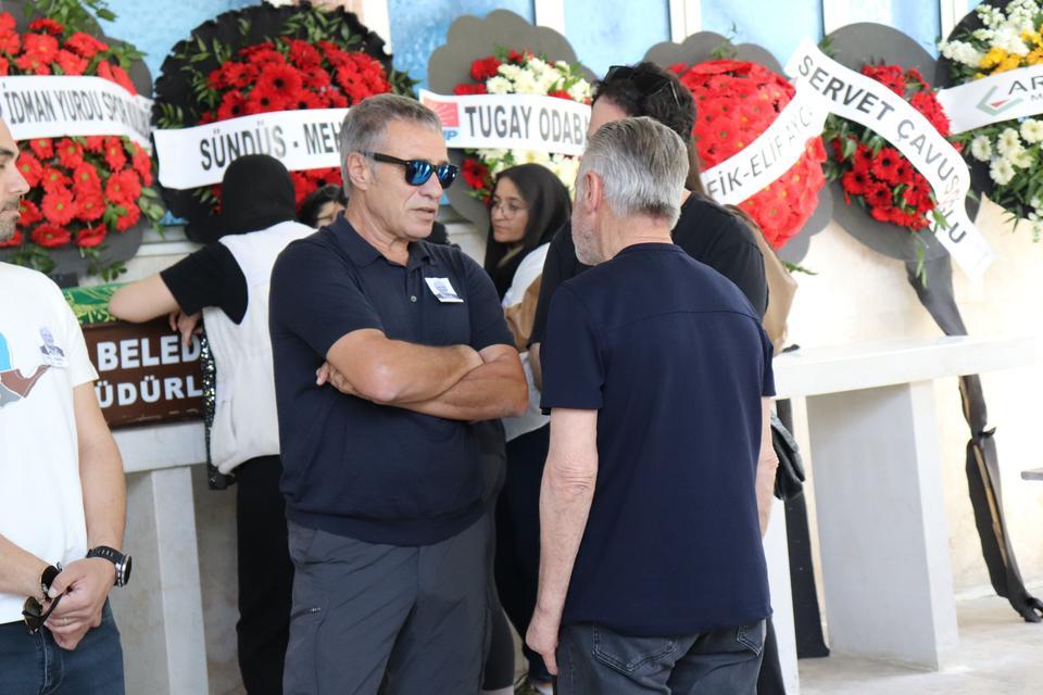 ERSUN YANAL'IN BABASI SON YOLCULUĞUNA UĞURLANDI