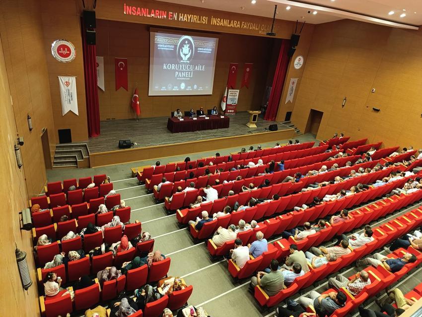Aydın’da Koruyucu Aile Paneli düzenlendi