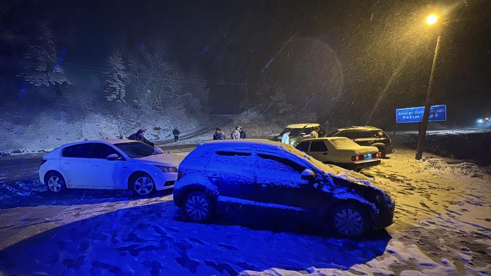 Kar yağışını duyan soluğu burada aldı