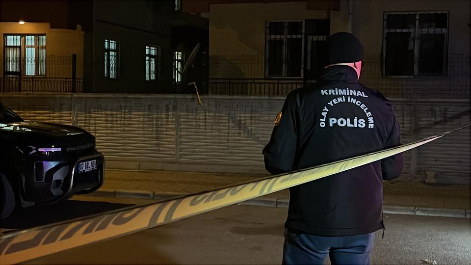 Boşanma aşamasındaki kocası tarafından vurulan kadın öldü