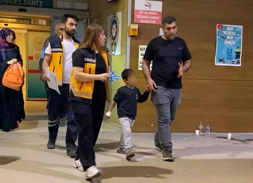 4 yaşındaki çocuk elektrik akımına kapıldı