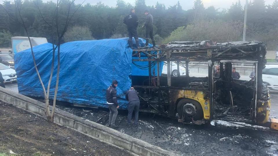 Otobüs alev topuna döndü