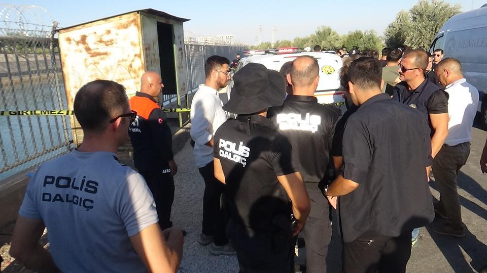 Sulama kanalında can pazarı