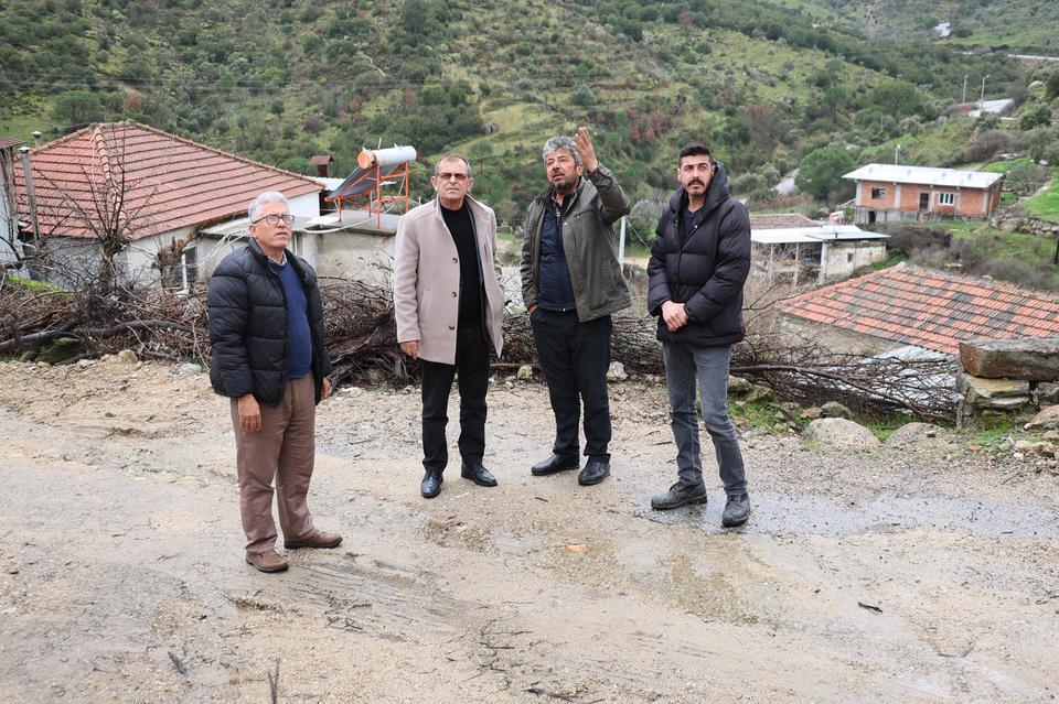 Koçarlı Belediyesi Dereköy’de vatandaşların taleplerini yerinde dinledi