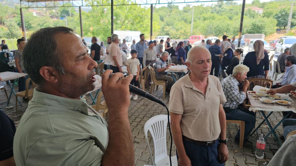 MAHALLE SAKİNLERİ GELENEKSEL KÖY BULUŞMASI'NDA BİR ARAYA GELDİ