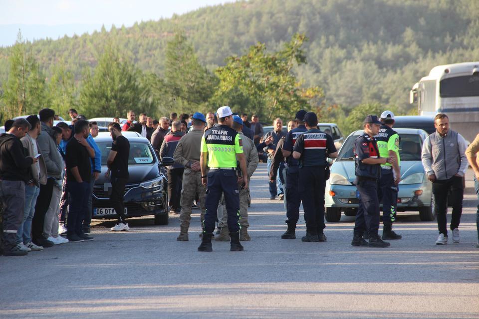 Soma'da madendeki göçükte 1 işçinin cansız bedenine ulaşıldı
