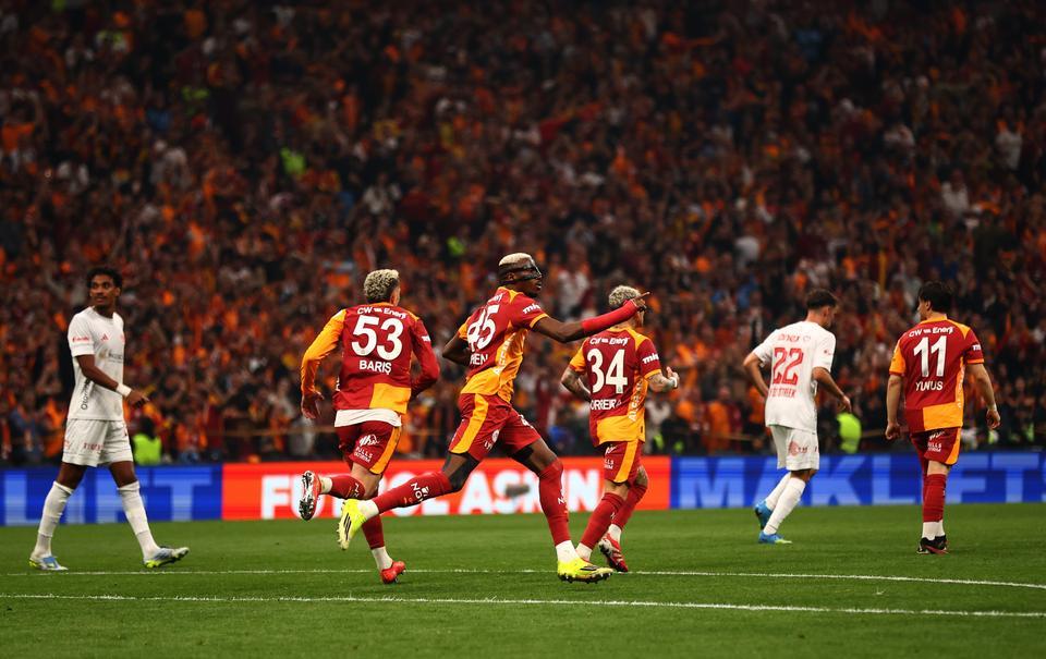 Galatasaray, 4 golle üst üste 4. kez şampiyon
