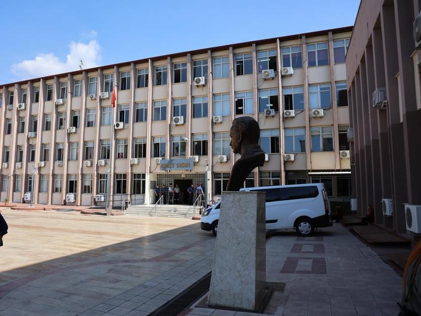 Aydın’da eğlence mekanı önünde kavga: 3 şüpheli adliyeye sevk edildi