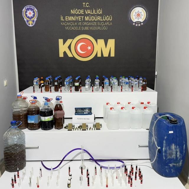 Sahte alkol operasyonu: 2 kişi tutuklandı