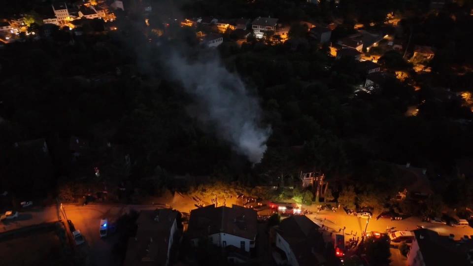 Müştemilat alevlere teslim oldu