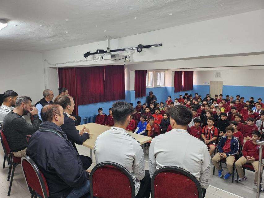 Söke 1970, öğrencilerle bir araya geldi