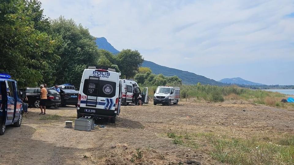 Serinlemek için göle giren engelli genç boğularak can verdi