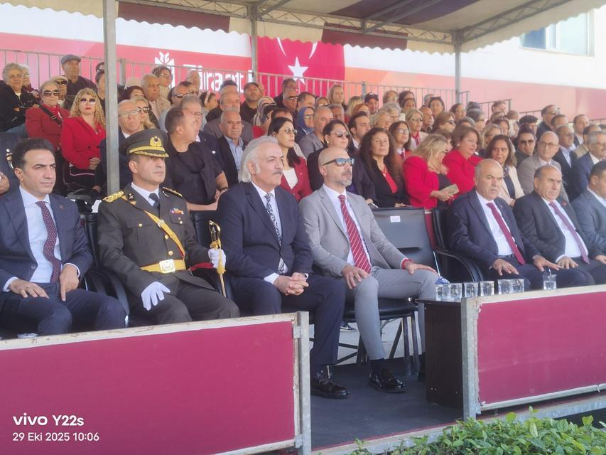 Söke  de  Cumhuriyet  Bayramı Kutlandı