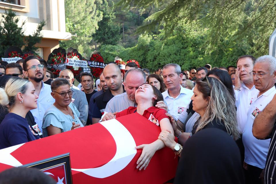 DENİZLİLİ ŞEHİT ORMAN İŞÇİLERİ İÇİN TÖREN DÜZENLENDİ