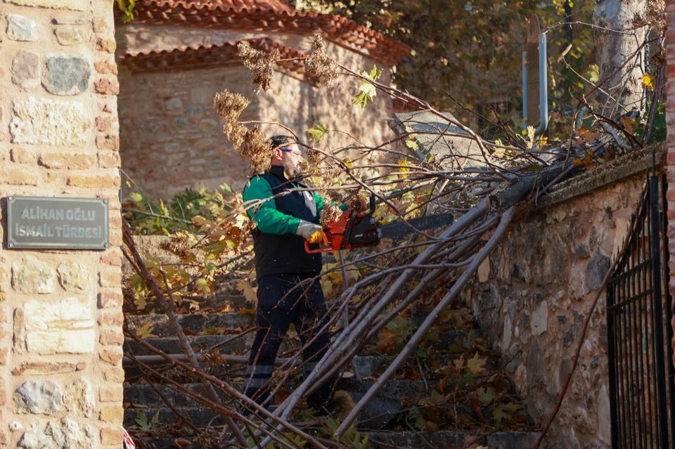 Efeler'de tarihi mekanlarda bakım çalışması