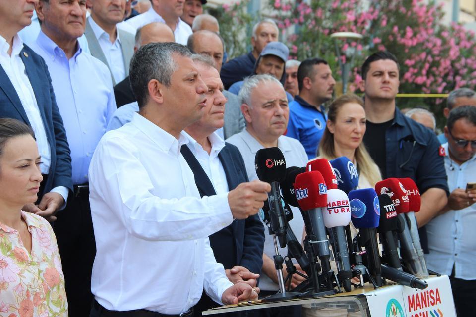 FERDİ ZEYREK'İN BAŞKA BİR HASTANEYE NAKLİ YAPILMAYACAK