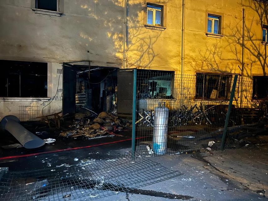 Sanayi tipi tüp patladı: 1’i ağır 3 işçi yaralandı