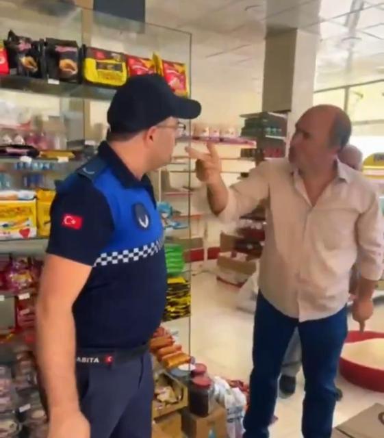 Zabıtaya çirkin saldırı: İtti, dükkandan kovdu, tehdit etti