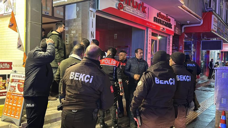AKSARAY'DA BİR EVDE 3 KİŞİ SİLAHLA VURULMUŞ HALDE BULUNDU: 3 ÖLÜ