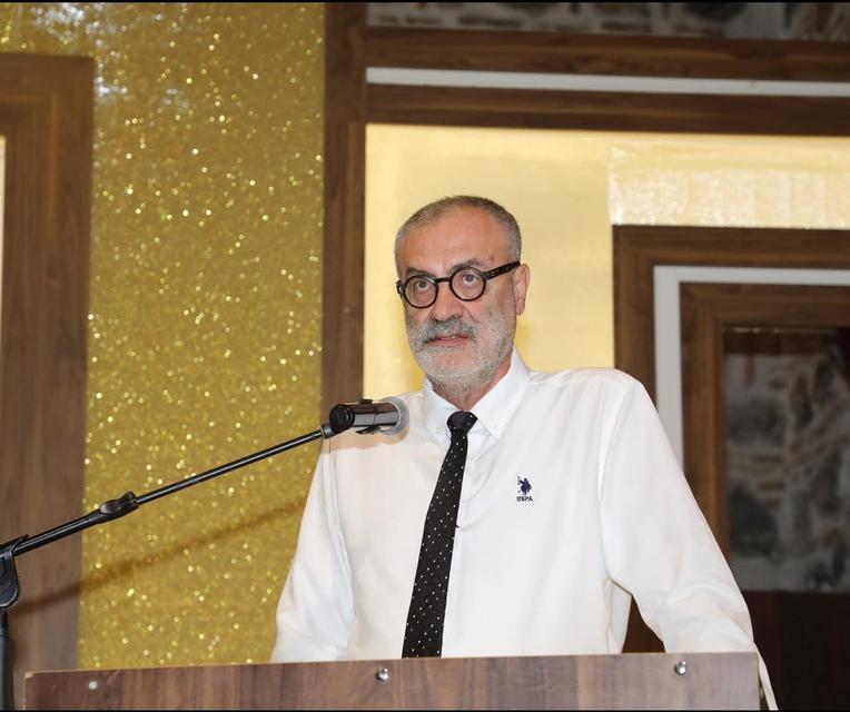 CHP'Lİ ŞEHZADELER BELEDİYESİNDE RANT İDDİASI ŞEHZADELER BELEDİYE BAŞKAN YARDIMCISI YENAL YILDIRIM, "SİYASET ZENGİNLEŞME ARACI OLMAMALI" DEYİP İSTİFA ETTİ BAŞKAN GÜLŞAH DURBAY'DAN İDDİALARLA İLGİLİ SUÇ DUYURUSU