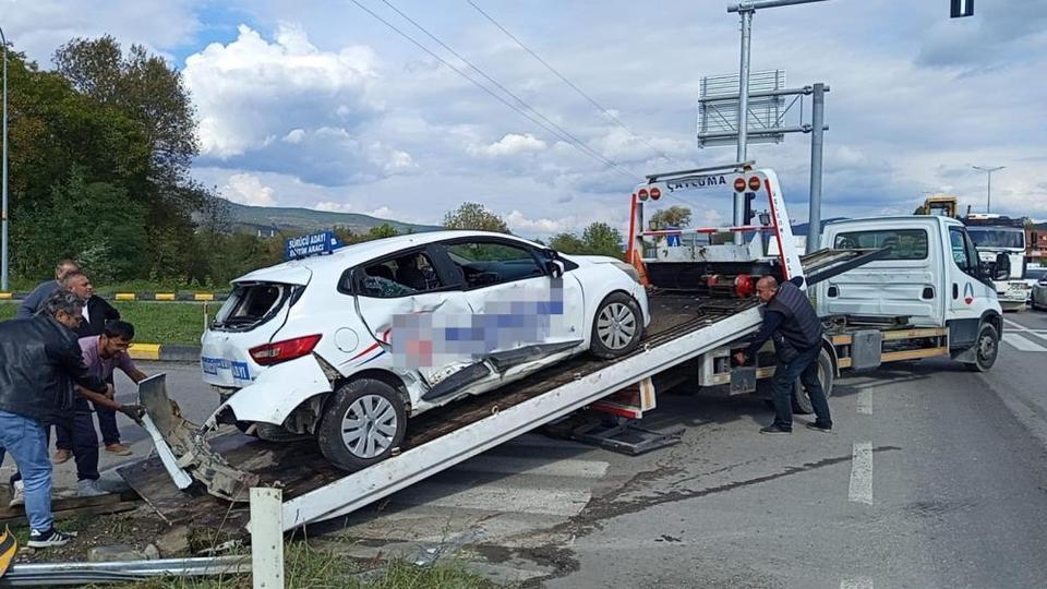 Işık ihlali kazaya neden oldu: 3 yaralı