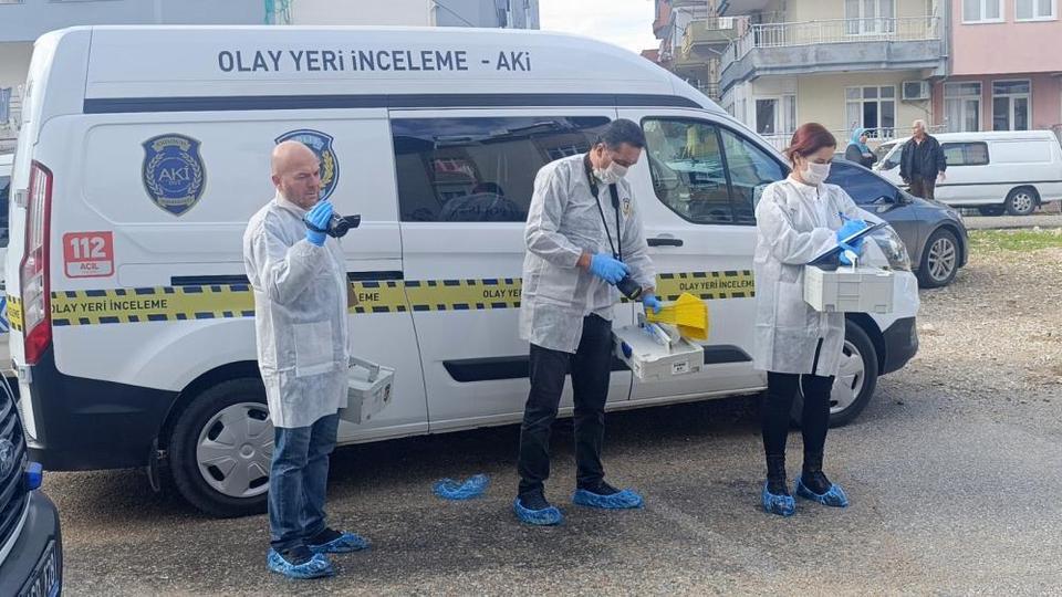 Kanserle mücadele eden adam evinde hayatını kaybetti: Yanında tüfek bulundu