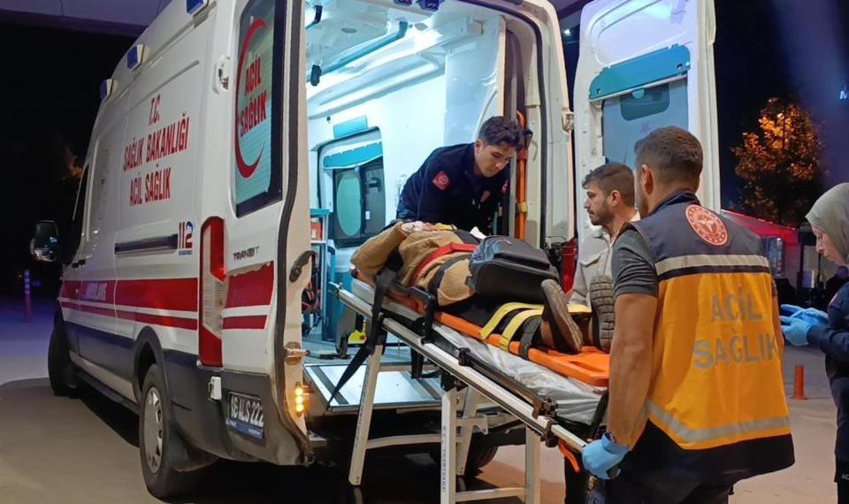 Takla atan elektrikli treeporterde 1 kişi yaralandı