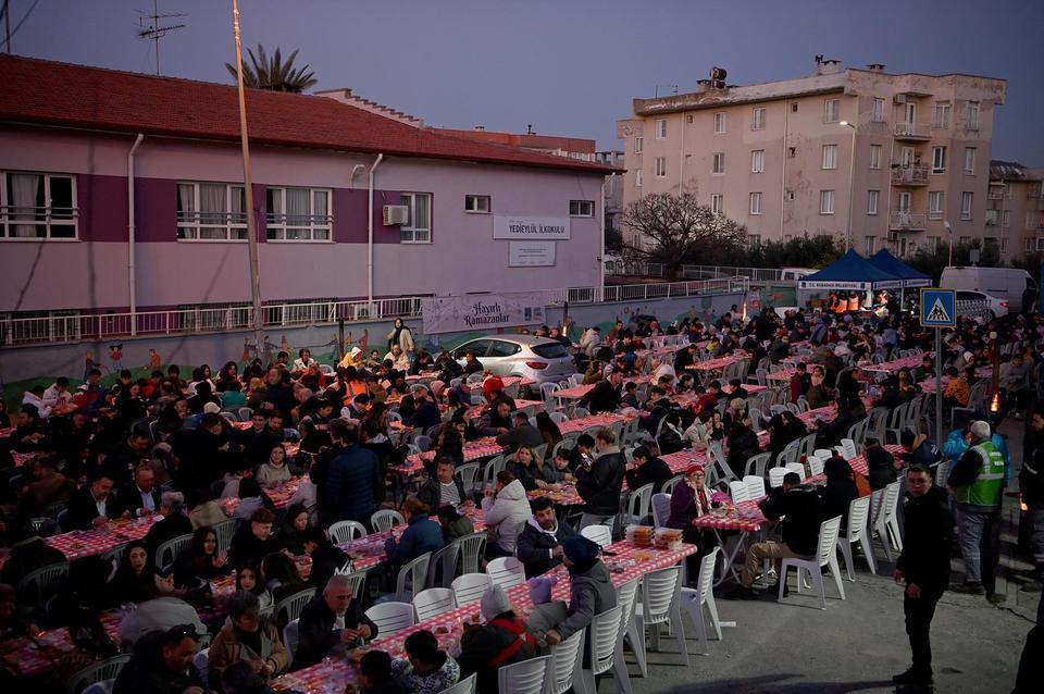 BAŞKAN GÜNEL: "BİRLİK VE BERABERLİK İÇİNDE HAREKET ETMEYİ ÇOK ÖNEMSİYORUZ"