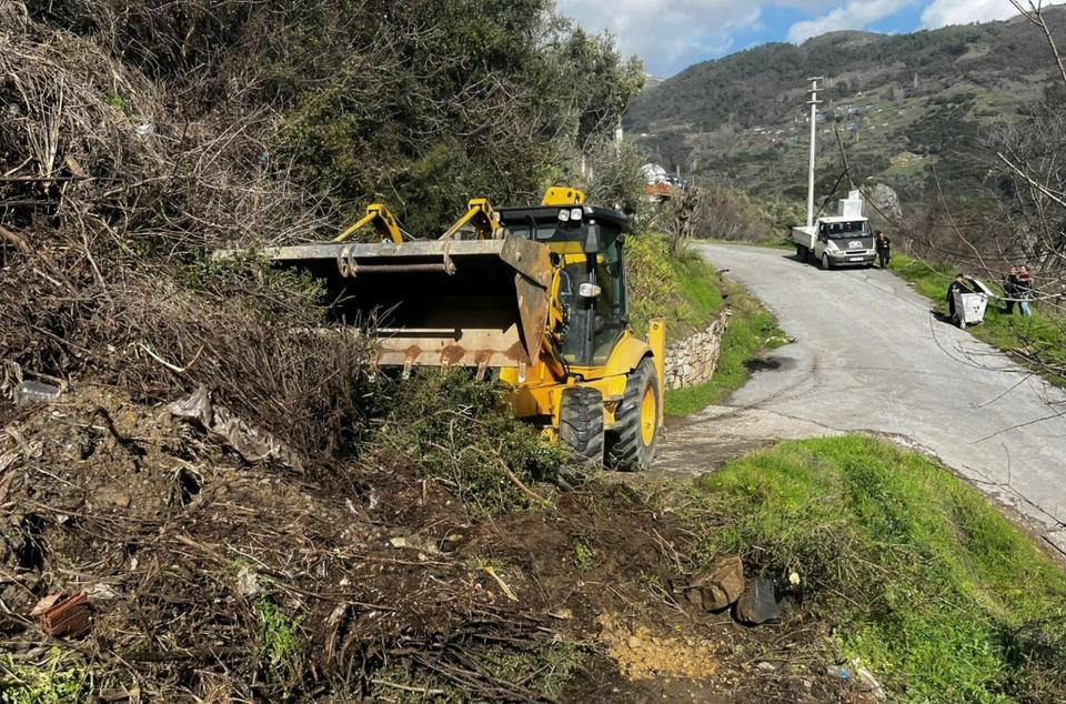 Efeler Belediyesi yoğun yağışlara karşı teyakkuzda