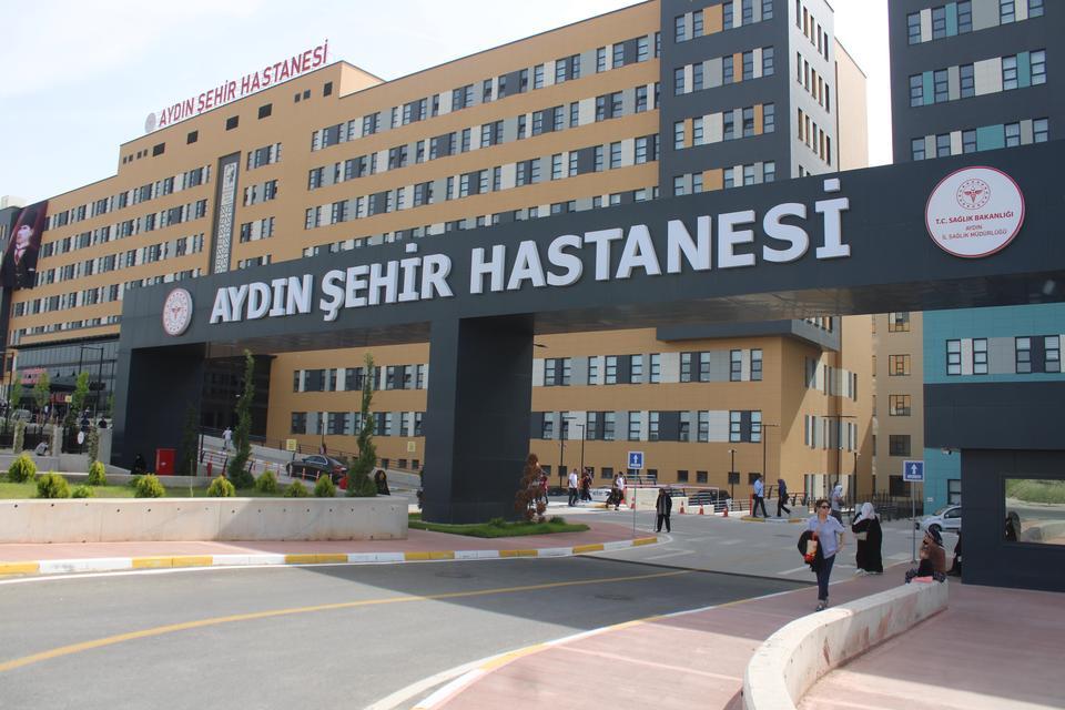 Aydın Şehir Hastanesi tam kapasite hizmet vermeye başladı
