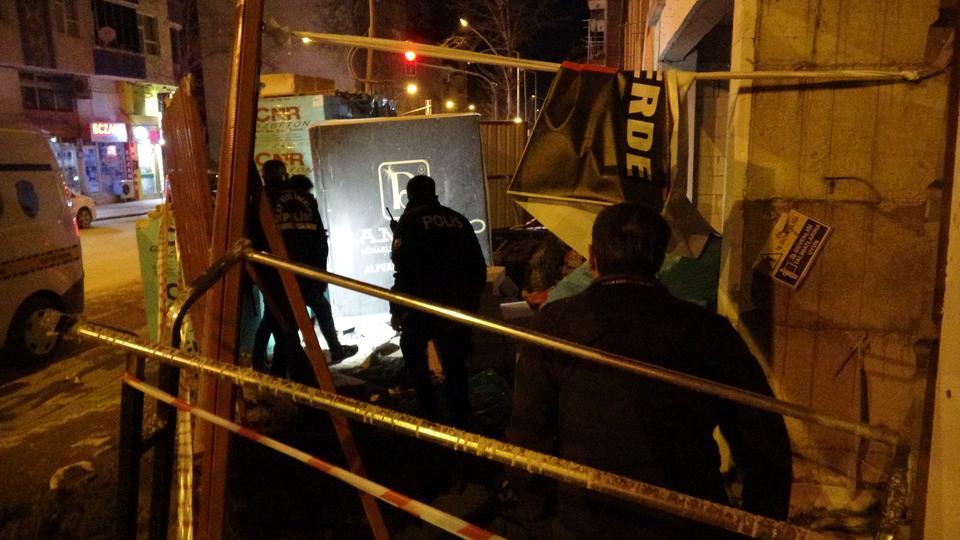 TUVALETİNİ YAPMAK İÇİN ÇIKTIĞI İNŞAATTAN DÜŞEN ŞAHIS HAYATINI KAYBETTİ