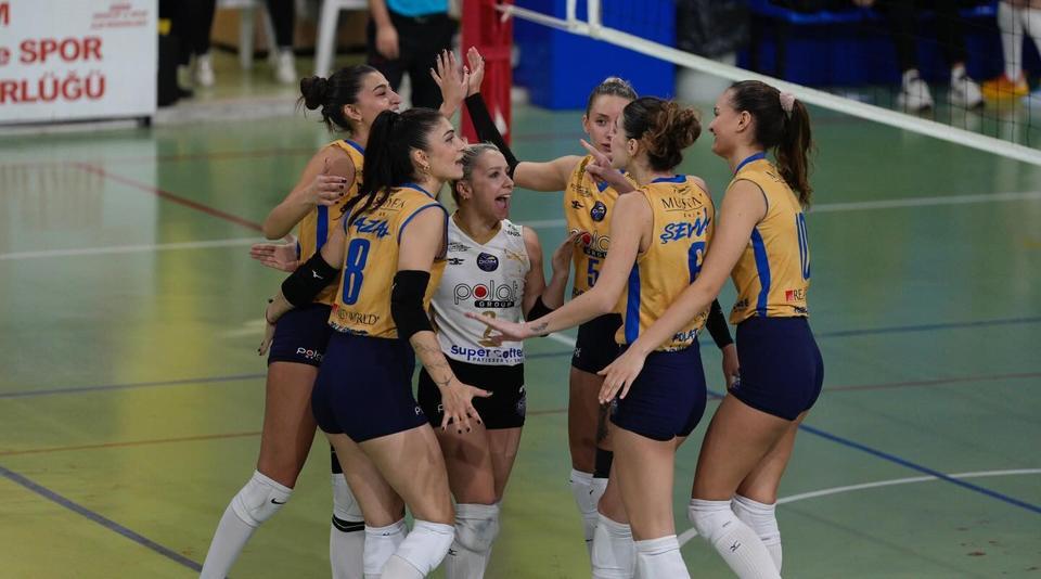 Didim'in sultanları Rota Koleji'ne set vermedi