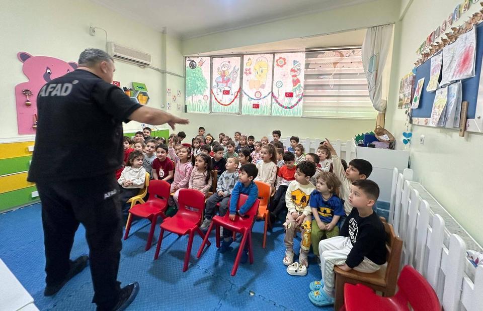 Aydın’da miniklere afet bilinci eğitimi verildi